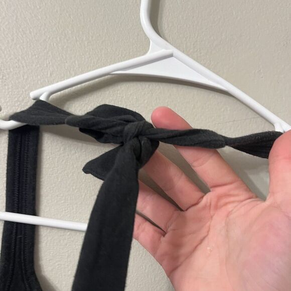 Vtg Y2K Gap Body Women Black Tank Top Camisole 34D Halter Molded Cups Retro Goth - Picture 4 of 5